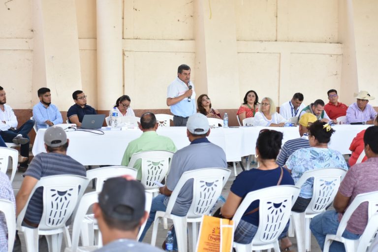 Se reúne el alcalde de San Lucas con jefes de tenencia y encargados del orden por COVID-19