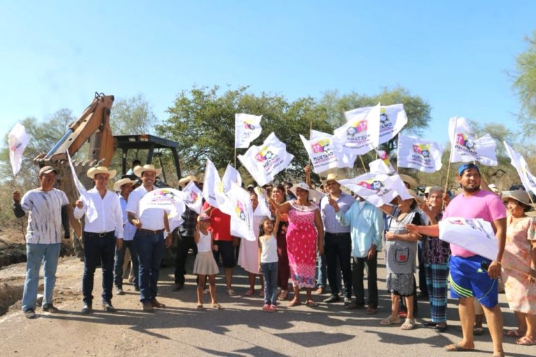 Dan arranque a la rehabilitación del drenaje pluvial en la comunidad del Embarcadero