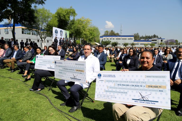 Mejoran salario hasta un 40 por ciento a 336 agentes del Ministerio Público, 281 Peritos y 503 policías de investigación