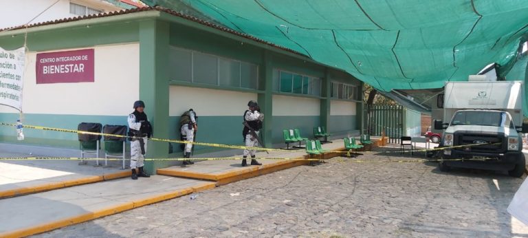 Refuerzan seguridad en el Hospital Rural IMSS Bienestar de Huetamo
