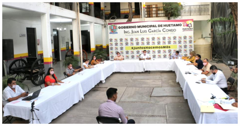 Solo 4 regidores y la síndico avalaron la propuesta solidaria del alcalde Juan Luis García Conejo en donar una quincena para la compra de despensas