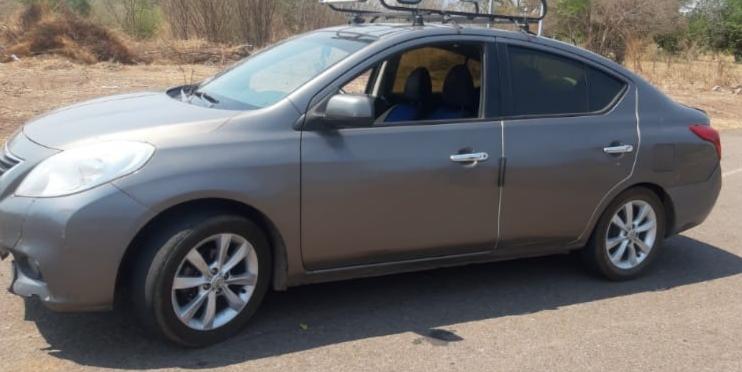 Detienen en la carretera Tuzantla-Huetamo a sujeto con Versa robado