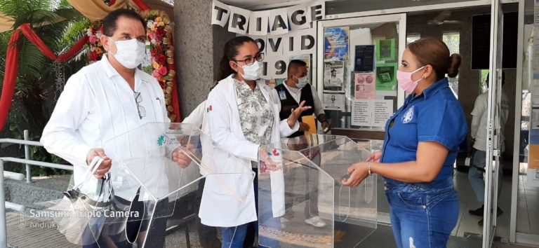 Dona Tecnológico de Huetamo cajas auxiliares de intubación a diferentes hospitales de Tierra Caliente de Guerrero