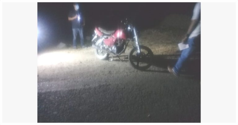 Joven muere al derrapar su moto en la carretera a San Lucas, no llevaba casco