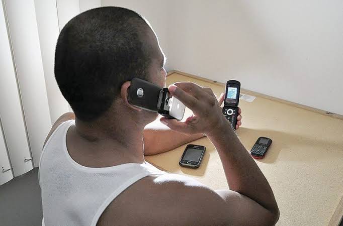 Liberan a madre y su hijo de 3 años, víctimas de extorsión virtual en Tzitzio