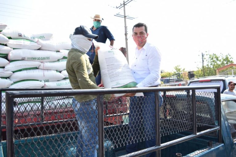 Tziritzícuaro tercer región beneficiada con 180 toneladas de fertilizante subsidiado