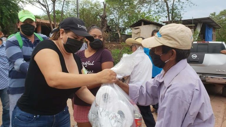 Alcaldesa Hortencia Sánchez no cesa de entregar apoyo a las familias tiquichenses ante la pandemia del COVID-19