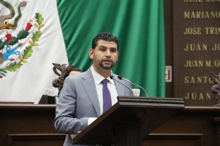 En Michoacán se debe legislar con vara pareja para todos los sectores sociales: Octavio Ocampo