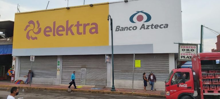 El Banco Azteca de Huetamo cerró sus puertas el día de hoy