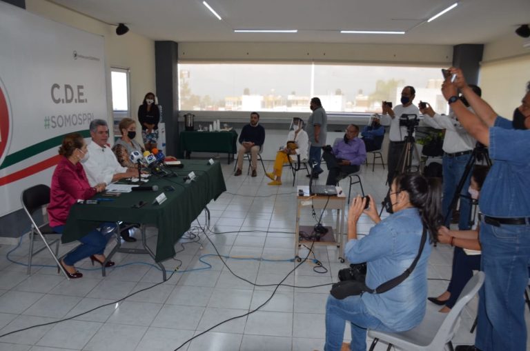 Todo aquél que tenga interés en ser candidato que ya lo diga: líder estatal del PRI
