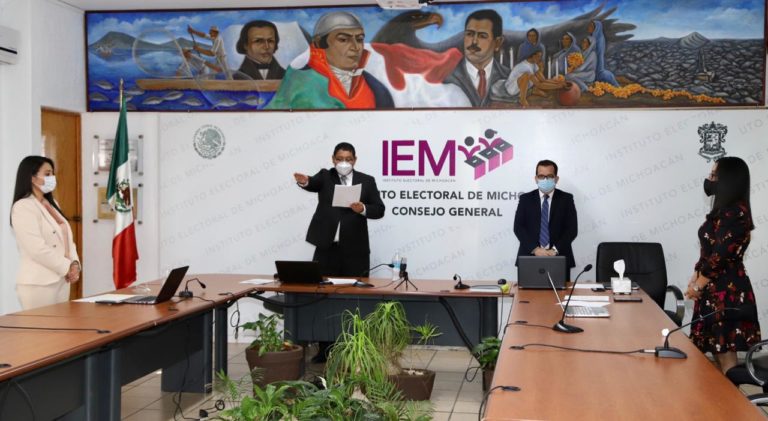 Rinden protesta nuevos integrantes del Consejo General del Instituto Electoral de Michoacán
