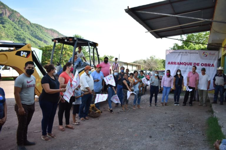 Jazmín Arroyo inició la construcción del sistema de agua potable en la localidad El Organista