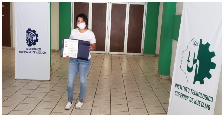 Por contingencia sanitaria el Tec de Huetamo entrega cartas de pasante de manera controlada