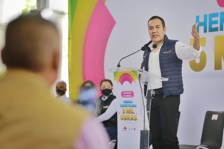 Pide Carlos Herrera a legisladores defender a Michoacán