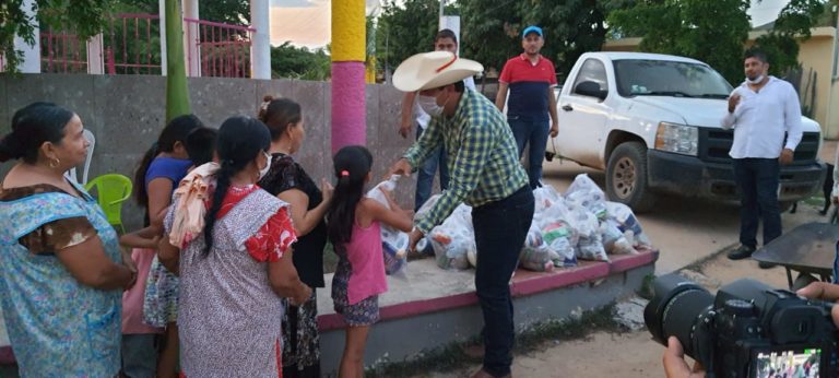 Juan Luis García continúa cerrando la brecha de desigualdad en las comunidades más apartadas