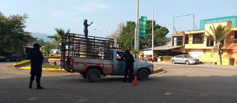 Con filtros informativos la SSP realiza acciones contra el COVID-19 en Huetamo