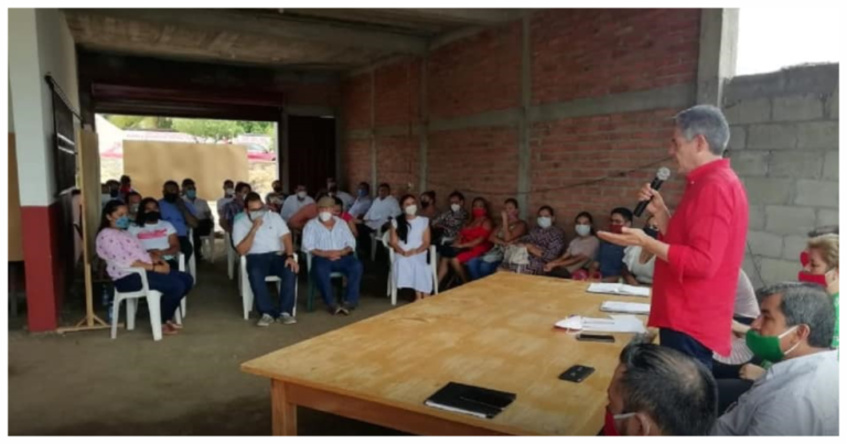 Inauguran nuevas instalaciones del PRI en Huetamo y se reúne la clase política, sectores y organizaciones con el dirigente estatal