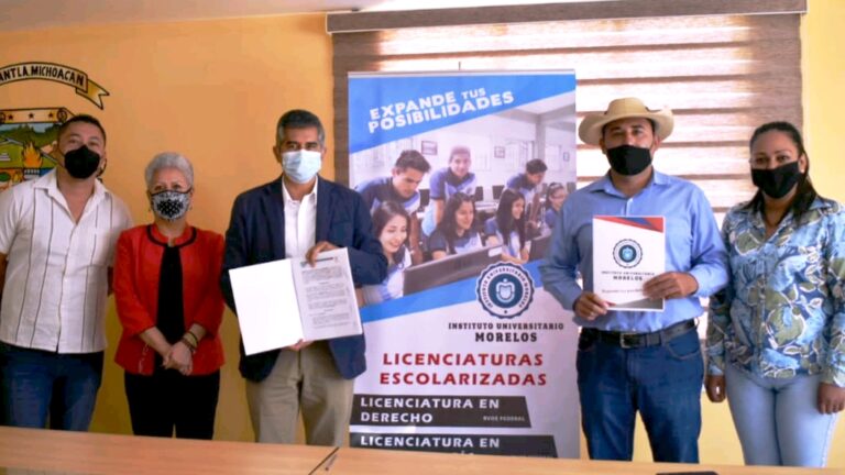 Jazmín Arroyo impulsa el desarrollo educativo respaldando a profesionistas