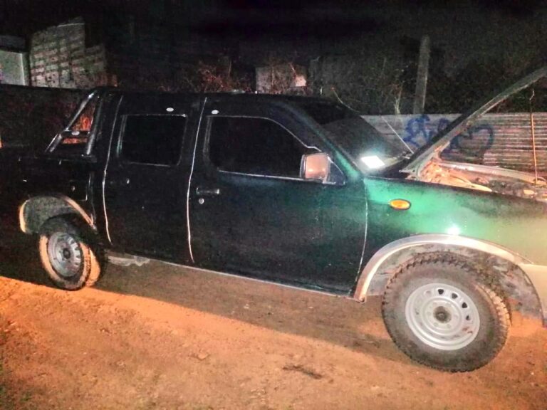 En San Lucas fue recuperada camioneta robada en Huetamo