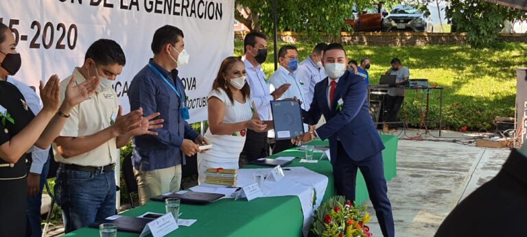 ITSH celebra la graduación de una nueva generación de ingenieros