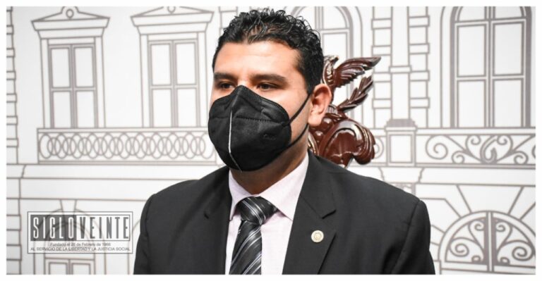 Logra Octavio Ocampo que se incrementen penas contra feminicidio