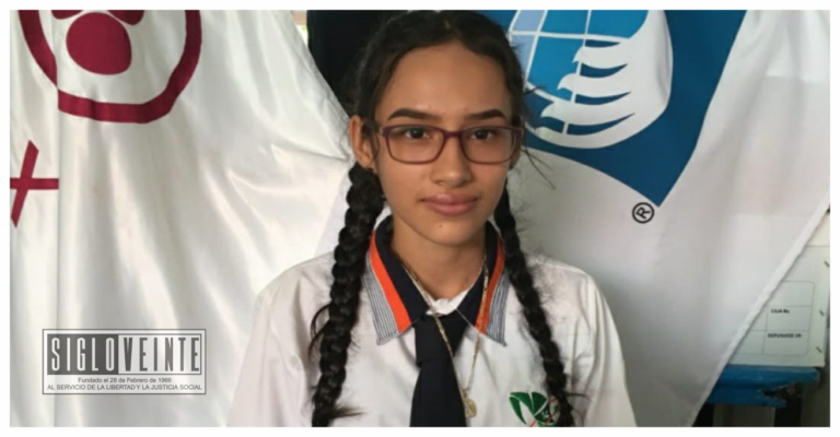 Gana estudiante del CECyTEM plantel Carácuaro segundo lugar en el Festival Nacional de Arte y Cultura