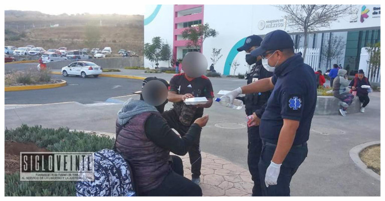 Dona Policía Michoacán alimentos a familiares de pacientes COVID-19 hospitalizados en el nuevo Hospital Civil