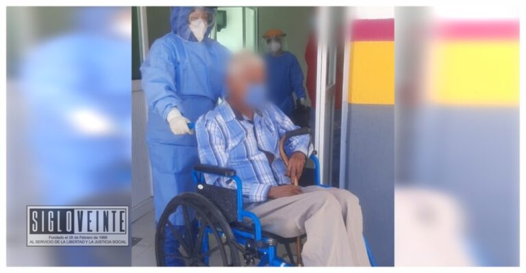 Supera hombre de 75 años el COVID-19 en Hospital de Tuzantla
