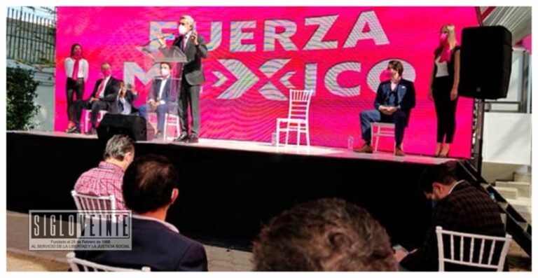 Cristóbal Arias registra su precandidatura ante el comité nacional de Fuerza por México