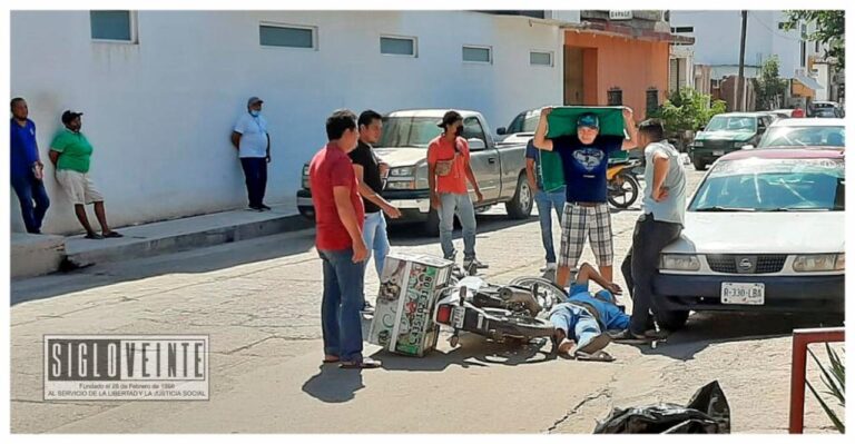 En céntrica calle de Huetamo adulto mayor sufrió volcadura en moto
