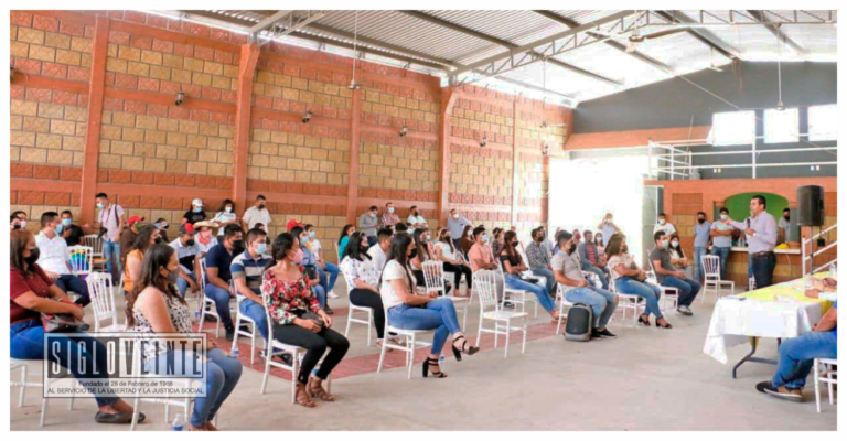 Apuesta Juan Luis García por hacer equipo con las y los jóvenes