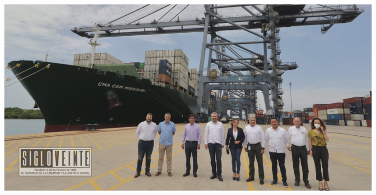Vamos a consolidar a Lázaro Cárdenas como puerto estratégico para el T-MEC: Alfredo Ramírez