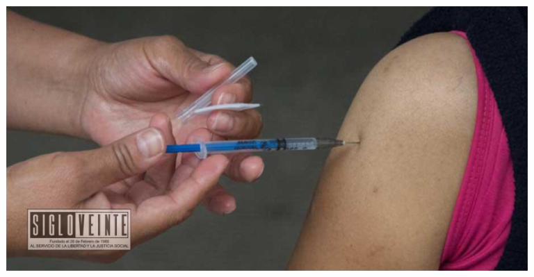 Aplicadas mil 23 vacunas anti COVID-19 a personas de 18 a 29 años de Churumuco, Susupuato y Tzitzio