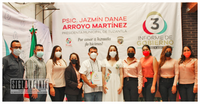 Jazmín Arroyo rinde su tercer informe de labores como alcaldesa de Tuzantla