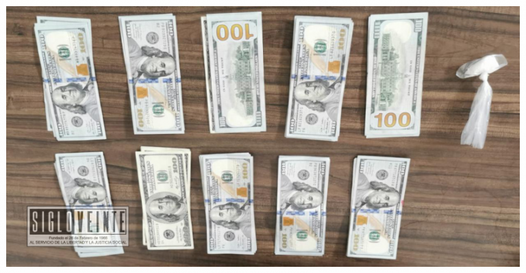 Persona fue aprehendida en posesión de droga y 5 mil dólares, al parecer de procedencia ilícita