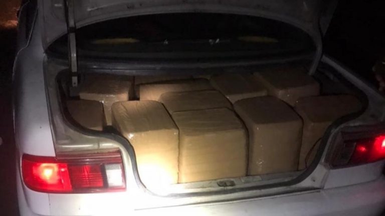 En Tzitzio, 3 sujetos fueron detenidos con 100 kilos de marihuana