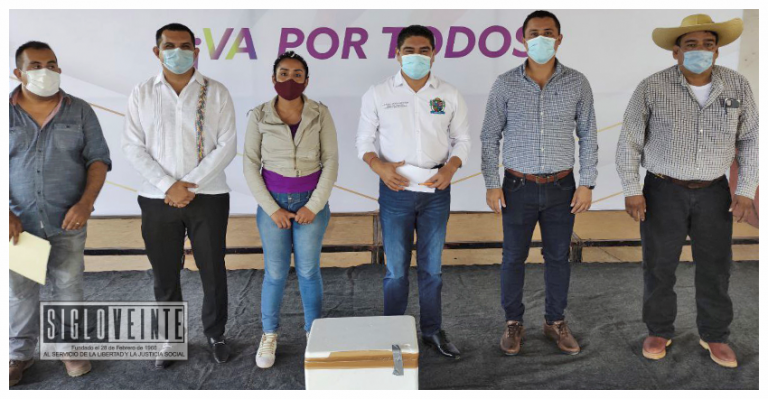 Refrenda Pablo Varona compromiso con el sector ganadero de Huetamo