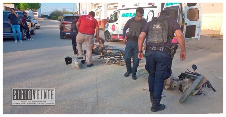 Motociclista choca con camioneta afuera de la Plaza de Toros de Huetamo