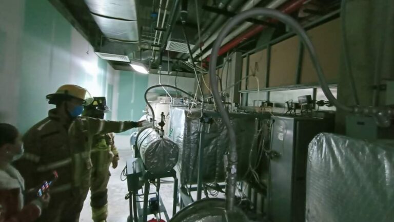 Dos personas sufren quemaduras por explosión en el Hospital de Alta Especialidades del ISSSTE de Morelia