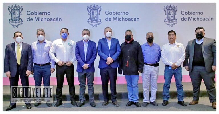 Gobierno de Michoacán hizo alianza con organizaciones campesinas para regular autos extranjeros