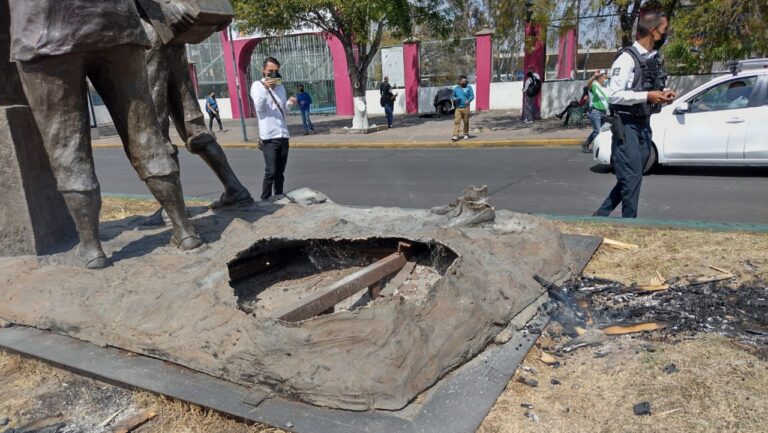 Los 24 detenidos de ayer, se comprometen a reparar los daños al  “Los Constructores” de Morelia