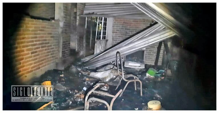 Se incendió casa en la colonia Loma de las Rosas de Huetamo