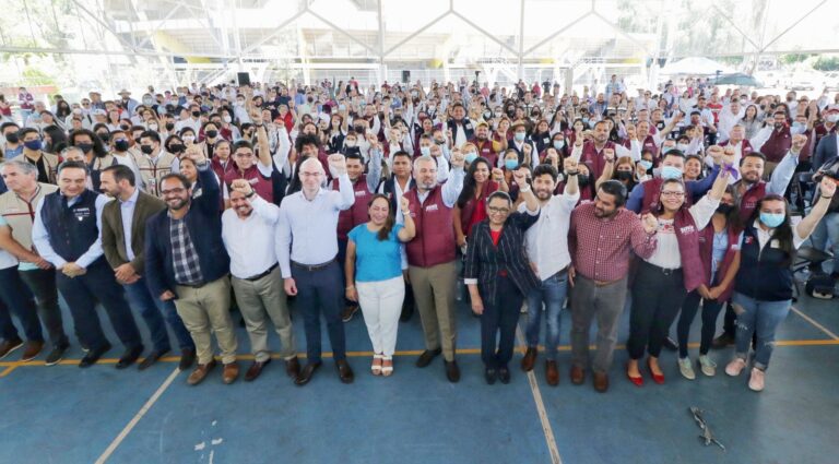 Gobernador y federación arrancan estrategia nacional “Constructores de Paz” en Michoacán