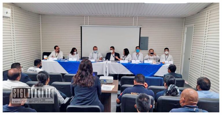 Personal de la Fiscalía Regional de Huetamo recibe capacitación sobre derechos humanos