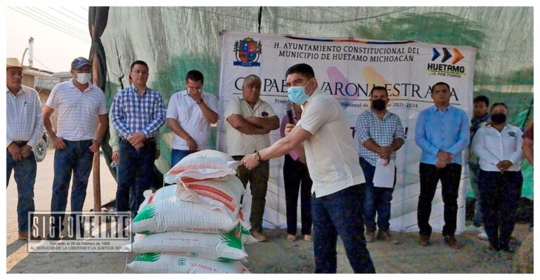 93 campesinos fueron favorecidos con 53 toneladas de fertilizante por parte del gobierno municipal de Huetamo