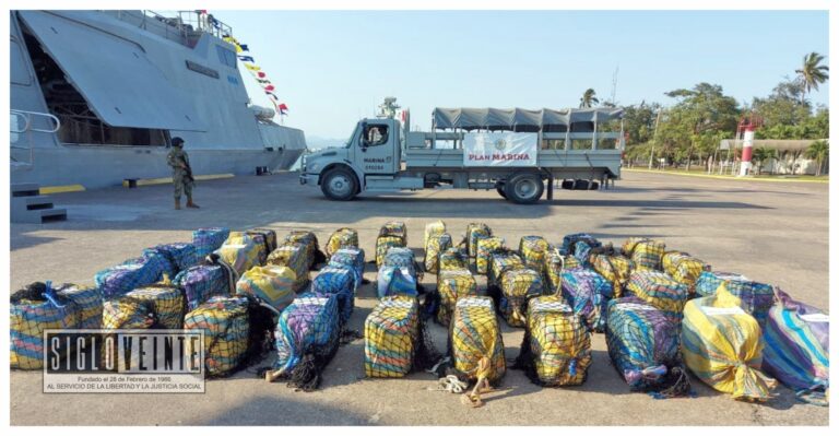 Dos toneladas de cocaína fue decomisada por la Armada de México en Lázaro Cárdenas