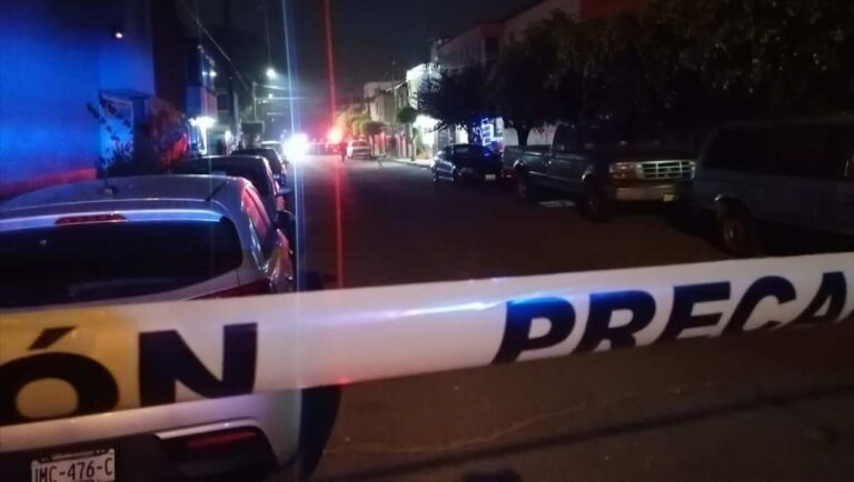 Ejecutan a un agente antisecuestros de la Fiscalía General del Estado de Michoacan mientras cenaba