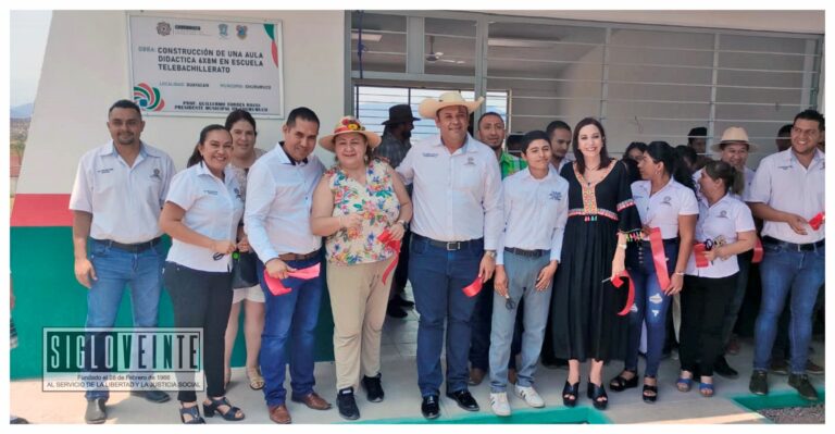 Guillermo Torres alcalde de Churumuco, entrega infraestructura educativa con una inversión municipal de 1.72 millones de pesos