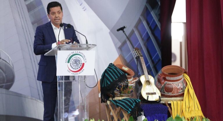 Rinde el Senador Antonio García su tercer informe legislativo