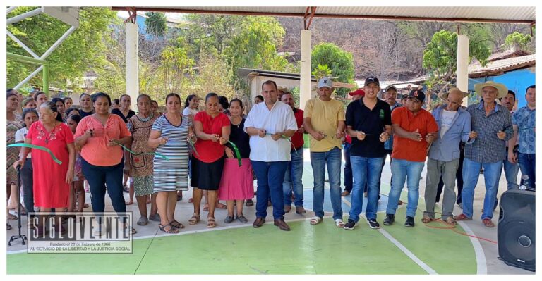 Seguimos promoviendo las actividades sociales y deportivas en Carácuaro, con el mejoramiento de la infraestructura: Reynaldo Gómez